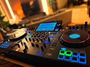 Controladora DJ Pioneer para festas e casamentos